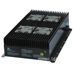 Boîtier en alliage d'aluminium avec dissipateur thermique et quatre ventilateurs pour le refroidissement de l'alimentation et de l'onduleur - Product Image 1