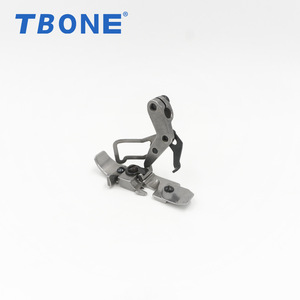 Pied presseur Tbone Ex-4 pour machine à coudre surjeteuse, pièce d'équipement informatisé pour la confection de vêtements - Product Image 3