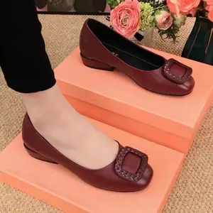 Zapatos planos informales de tacón cuadrado para Mujer, Calzado cómodo para fiesta, boda y oficina, Color sólido, sin cordones, alta calidad, 2022