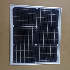 Panel Solar Plegable Portátil de 30W, Diseño Ligero para Camping, Senderismo y Viajes - Product Image 3