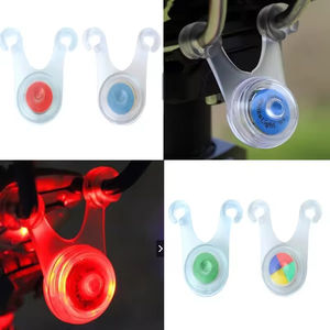 Luz Trasera LED para Bicicleta, Equipo de Ciclismo al Aire Libre, Luz de Advertencia Trasera, Alimentación por Batería, Material de PC, Luz Delantera para Tubo de Bicicleta - Product Image 3