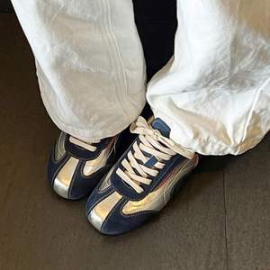 Baskets rétro pour femmes avec talon intégré, semelle souple, style Instagram, chaussures de sport décontractées à semelle fine, style Forrest Gump - Product Image 5