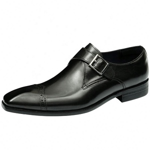 รองเท้าแบบ Monk Strap สำหรับผู้ชาย หัวเหลี่ยม หนังแท้ สายรัดหัวเข็มขัด เหมาะสำหรับใส่ทำงาน ใส่ได้ทุกฤดู - Product Image 5