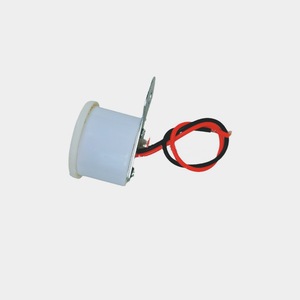 Bocina de Advertencia Blanca de 12/24V para Coche, Montacargas y Vehículos Pequeños, Montaje Trasero, Alto Volumen 110dB - Product Image 3
