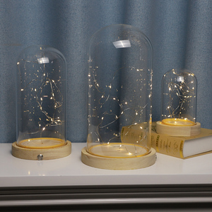 Geblasene klare Glaskuppeln mit Holz sockel für Hochzeits glas Cloche LED-Lampen beleuchtungs sockel Dekoratives Geschenk für Weihnachts ferien - Product Image 5