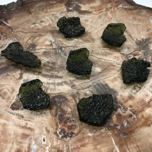 Colgante de piedra sintética de meteorito checo, cristal de curación, Reiki, chacra, moldavita, collar de cristal, gran oferta - Product Image 6