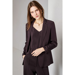 Blazer pour <span class=keywords><strong>femme</strong></span> en crêpe de soie véritable 30 mm, broderie main unie, col mandarin – Le choix idéal pour les trajets urbains - Product Image 5