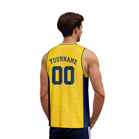 Maillot de basket personnalisé en gros, style drapeau, jaune, 100% polyester, respirant, séchage rapide, sans manches, taille adulte