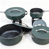 Ensemble de 8 poêles de cuisson en aluminium antiadhésives avec revêtement céramique de qualité supérieure, idéal pour la vente en gros. Couvercle plat avec poignée en acier inoxydable