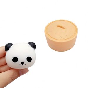 Jouet anti-stress personnalisé - Panda réaliste en forme de boulette vapeur, jouet Mochi créatif à rebond lent et compressible - Product Image 3
