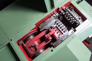 <strong>Automatic</strong> High Rigidity Semi-Tubular <strong>Rivet</strong> Cold Heading <strong>Machine</strong> Series 220V Remote Control-<strong>Making</strong> Nuts Featuring Bearing Gear - Product Image 3