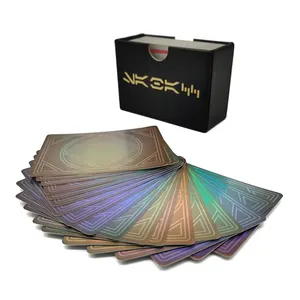 Kertas Hologram Tarot Kartu Oracle Cetak Kustom Trading Kartu Dek Pribadi Kotak Hitam Bermain Permainan Kartu Produsen