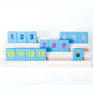 Bleu Acrylique Rumikub Premium Set Portable Lucite Rummy Tiles Holder Emballage de voyage - Product Image 1