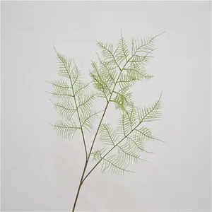 Haste flocada de seda artificial de alta qualidade folhas de samambaia verde plantáveis para arranjos florais decoração de casa de casamento