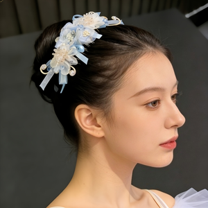 Accesorios de Danza Profesionales para Ballet, Peineta para el Cabello, Color Azul Grisáceo, Modelo Coppélia, para el Espectáculo 'The Wayward Daughter' - Product Image 3