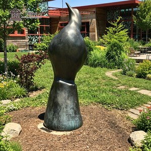 Grande statue de pigeon en bronze coulé TREVI |   Sculpture d'oiseau de style moderne et monumental pour place urbaine et installation d'art public - Product Image 5