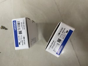 สวิตช์ประตูนิรภัยออมรอน รุ่น D4NL-4EDA-B4 - Product Image 1