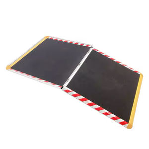 Rampe accessible en fauteuil roulant pliable électrique manuel pour handicapés - Product Image 6