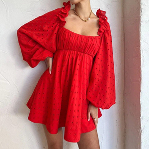 Của phụ nữ màu đỏ nồi thêu voan Mini ăn mặc sâu Vuông Cổ Ruffle vai cắt ra eo HEM ngắn ăn mặc kỳ nghỉ dây Femme - Product Image 2