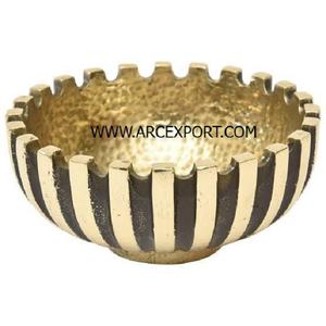 Bol de décoration perlé fantaisie en forme de feuille de luxe Décoration de conception de luxe Meilleur bols standard de qualité supérieure à vendre - Product Image 5