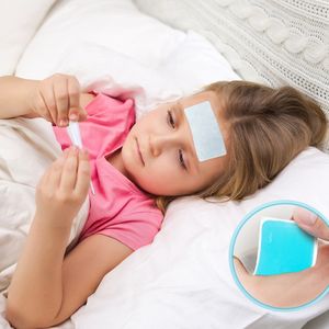 Volwassenen Kinderen Universele Antipyretische Pleisters Effectieve Verlichting Voor Alle Soorten Koorts Symptomen Transparante Koude Dressings - Product Image 4