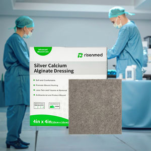 Risenmed Perban Alginat Antimikroba Kalsium Perak yang Nyaman untuk Luka yang Sangat Berair - Product Image 1