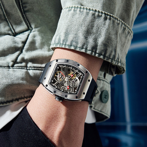 Orologio Automatico <span class=keywords><strong>di</strong></span> Lusso Tonneau da Uomo, Orologio da Polso Meccanico Scheletrato Sportivo, Cinturino in Acciaio Inossidabile e Silicone, <span class=keywords><strong>Orologi</strong></span> <span class=keywords><strong>Maschili</strong></span> - Product Image 5