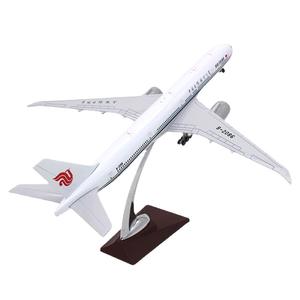 B777-300 de simulation personnalisé 37cm modèle d'<span class=keywords><strong>avion</strong></span> en résine <span class=keywords><strong>Boeing</strong></span> <span class=keywords><strong>777</strong></span> modèle d'<span class=keywords><strong>avion</strong></span> de passagers 1/200 échelle cadeau de promotion - Product Image 2