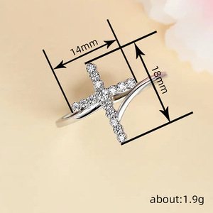 Anello Circolare per Donne, Gioiello da Dito Minimalista e Unico per Uso Quotidiano - Product Image 4