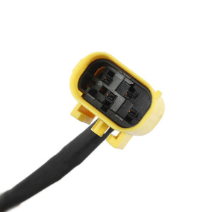 YITRUM กล้องมองหลัง 12V ระบบช่วยจอดรถด้านหลังสำหรับเกีย 2012-2014 วัสดุ ABS - Product Image 4