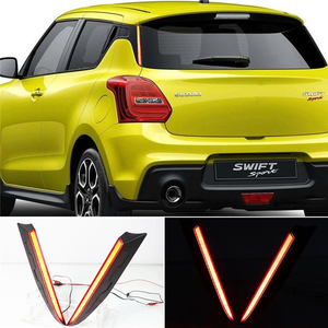 Feux arrière de voiture, réflecteur, lampe, arrière gauche et droite, pilier, feux de freinage rouges, DRL LED 2018 2019 pour <span class=keywords><strong>Suzuki</strong></span> <span class=keywords><strong>Swift</strong></span> - Product Image 1