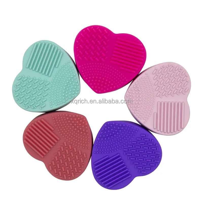 Boîte de présentation d'éponge de beauté de Logo personnalisé, boîte d'éponge de maquillage réutilisable Unique en forme de cœur boîte en Silicone avec éponge