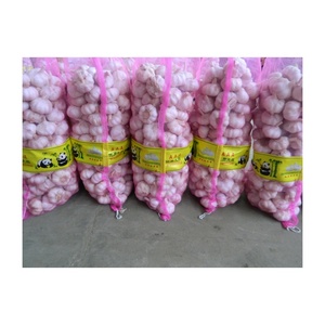 Trung Quốc Xuất Khẩu Cung Cấp Chất Lượng Cao Tươi Tỏi Đen Số Lượng Lớn Tỏi Tươi Nhà Sản Xuất 4.5Cm Màu Trắng Tinh Khiết Số Lượng Lớn Tỏi Để Bán - Product Image 2