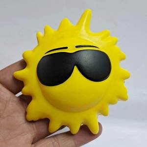 Pelota Antiestrés de PU Personalizada al por Mayor, Juguete Antiestrés con Diseño de Sol - Product Image 6