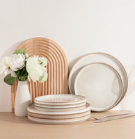 Service de table moderne rustique en céramique massif de 16 pièces, en grès à glaçure réactive, durable et compatible micro-ondes, comprenant assiettes, bols et tasses