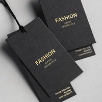 Étiquettes imprimées en aluminium de luxe personnalisées Étiquettes volantes en papier noir recyclé avec corde noire pour vêtements