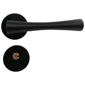 Poignée de porte intérieure minimaliste en aluminium avec levier noir, installation facile - Product Image 1