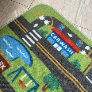 Tapis d'enfants dans le salon jouant le tapis fait par le polyester avec l'anti <span class=keywords><strong>latex</strong></span> <span class=keywords><strong>de</strong></span> glissement soutenant les peintures vives <span class=keywords><strong>de</strong></span> couleur adaptées aux besoins du client Images - Product Image 3