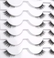 Meilleures ventes : 14 paires de demi-cils style œil de chat ailé, naturels et effilés, en fibre synthétique, pour la vente en gros
