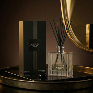 Aikun OEM Luxury Dark 175ML Ribbed Square Glass Oud Amber MMB <b>Reed</b> <b>Diffuser</b> Home Fragrance Gift Set For Hotel Lobby Decor - Product Image 1