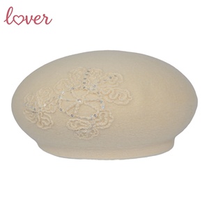 Boina de punto <span class=keywords><strong>para</strong></span> mujer, bordado floral <span class=keywords><strong>a</strong></span> <span class=keywords><strong>crochet</strong></span>, lentejuelas brillantes, elegante, informal, estilo artista pintor - Product Image 1