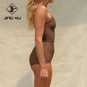 Maillot de bain pour femmes de luxe à imprimé hawaïen, personnalisé, 85% nylon recyclé et 15% élasthanne, combinaison de surf, maillot de bain - Product Image 6