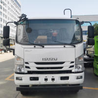 Camion de transport de déchets diesel ISUZU 4X2, capacité 7CBM/6m³, transmission manuelle, compacteur, moteur et boîte de vitesses intégrés