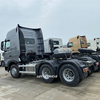 Howo 6x4 420hp Brand New Sino Truck Tracteur Camion Tracteur Tête Euro 3 Diesel Direction Gauche