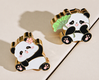 Broches personnalisées en émail rigide ou souple, motif animal panda, en alliage, pour vêtements, vente en gros, épingles de revers mignonnes en métal, broches personnalisées en émail