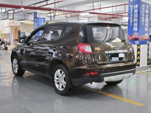 รถยนต์จีลี่ GX7 ปี <span class=keywords><strong>2015</strong></span> เครื่องยนต์ 1.8 ลิตร เกียร์ธรรมดา รถ SUV ภายในกว้างขวางมาก เครื่องยนต์เชื่อถือได้ ค่าใช้จ่ายในการใช้งานต่ำ |   ม้าเครื่องจักรที่สมบูรณ์แบบ - Product Image 3