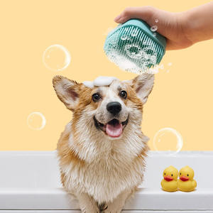 <span class=keywords><strong>Spazzola</strong></span> <span class=keywords><strong>per</strong></span> <span class=keywords><strong>il</strong></span> lavaggio del <span class=keywords><strong>cane</strong></span> <span class=keywords><strong>per</strong></span> massaggio doccia <span class=keywords><strong>spazzola</strong></span> multifunzionale in Silicone <span class=keywords><strong>per</strong></span> la pulizia degli animali domestici e prodotti <span class=keywords><strong>per</strong></span> <span class=keywords><strong>il</strong></span> bagno - Product Image 1