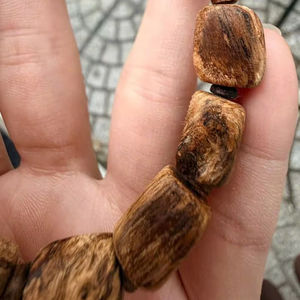 Bracelet en perles de bois écologiques, perles de bois rondes naturelles, bracelet extensible fait à la main pour hommes et femmes, bijoux spirituels - Product Image 2