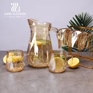 Prêt à expédier 1200ml pot en verre avec 300ml tasse en verre de luxe placage ionique d'or 5pcs potable ensemble petite quantité minimale de commande pour l'eau