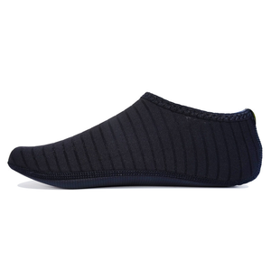 Chaussures de plage en néoprène pour enfant, chaussettes de yoga, imperméable, matériau pour la natation, chaussures d'eau, offre spéciale, nouvelle collection - Product Image 2